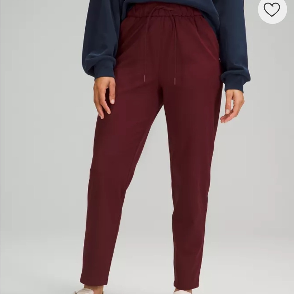 Lululemon stretch high-rise straight leg pant 4 EUC